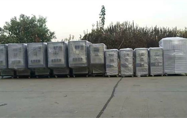 6臺導熱油電加熱器+4臺水溫機_即將發往湖南