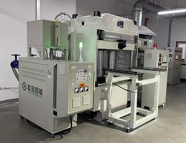 模溫機(jī)在成型行業(yè)中的作用 模溫機(jī)在成型行業(yè)中的作用