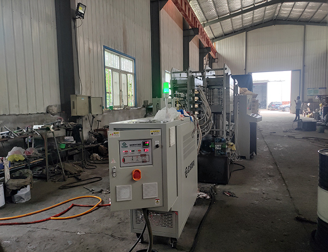 油溫機油箱溢油是什么回事 油溫機油箱溢油是什么回事