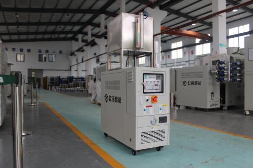 注塑機選配模溫機需要注意什么